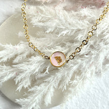 Load image into Gallery viewer, Gold Leaf Pendant