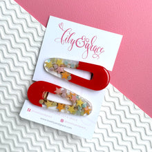 Load image into Gallery viewer, GLITTER-FILLED HAIR GRIPS