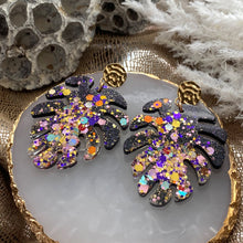 Load image into Gallery viewer, MONSTERA