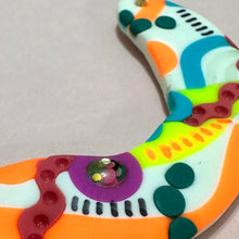 Load image into Gallery viewer, FUNKY NECKLACE 002
