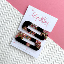 Load image into Gallery viewer, GLITTER-FILLED HAIR GRIPS
